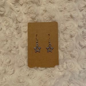 SILVER STAR OUTLINE EARRINGS ⭐️⭐️
